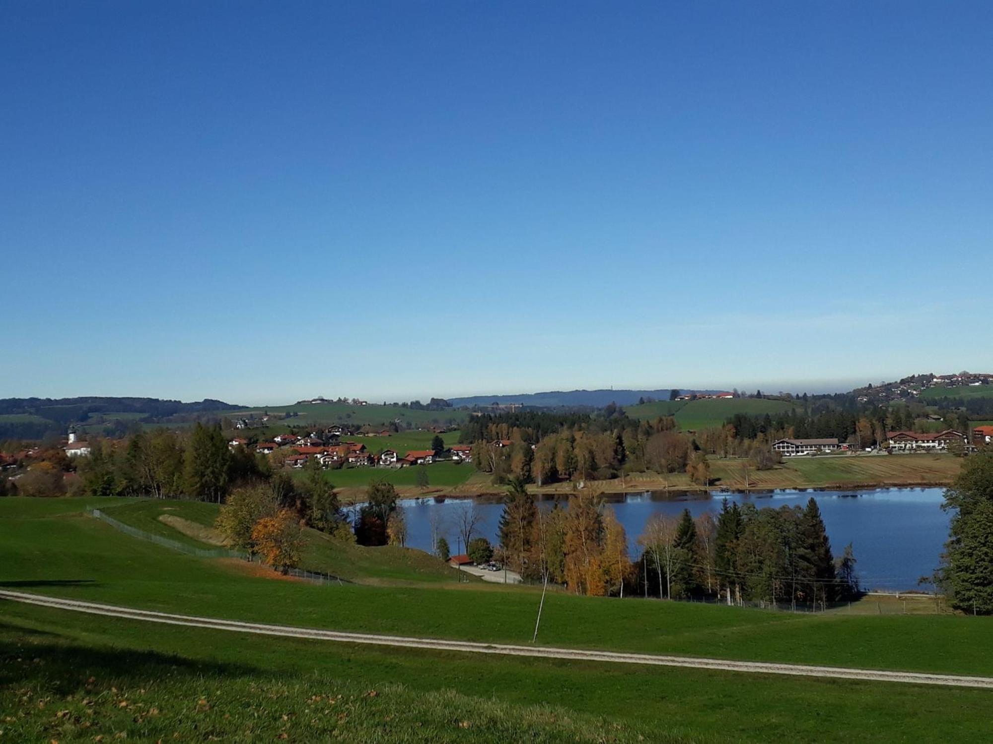 Ferienwohnung-Susanne-Im-Gaestehaus-Bergfrieden Bayersoien Esterno foto