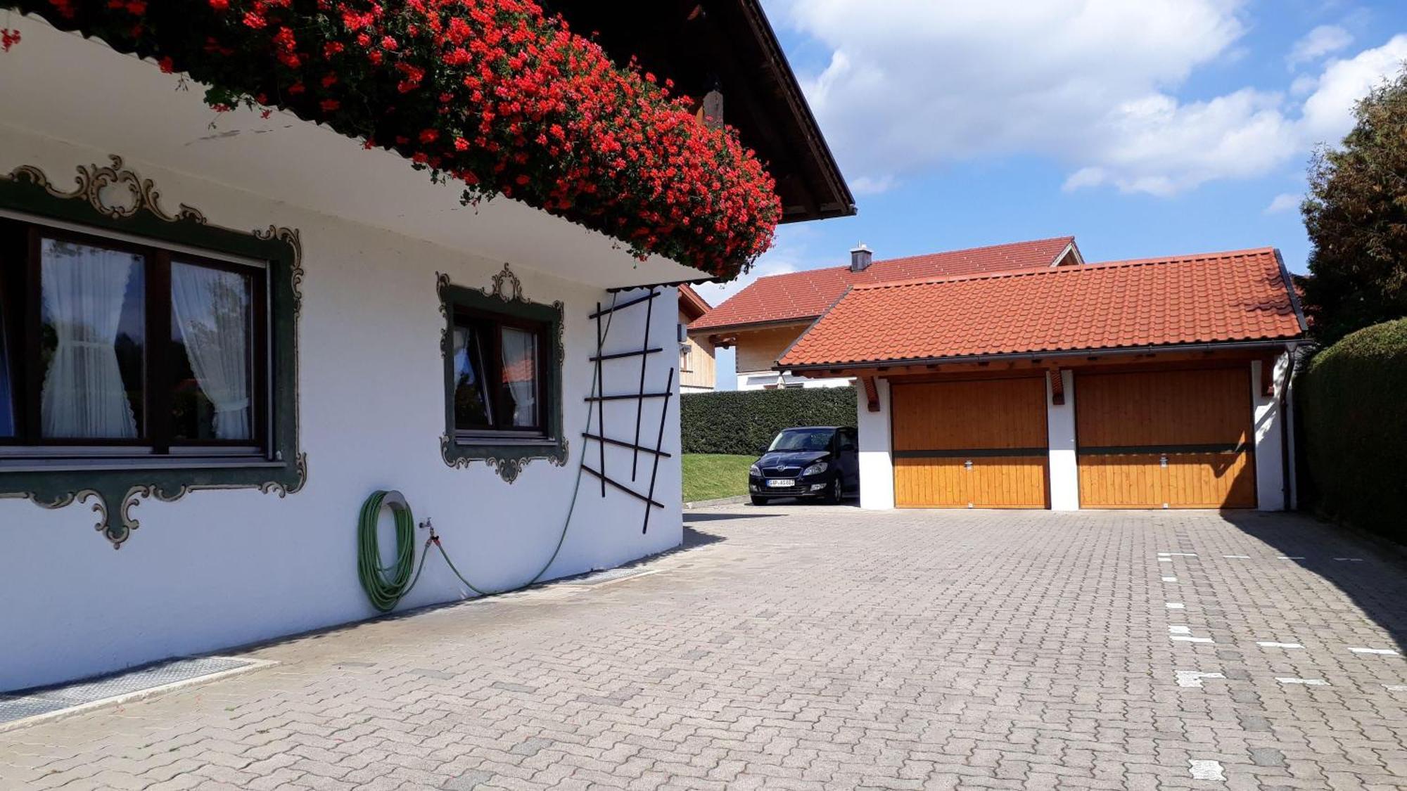 Ferienwohnung-Susanne-Im-Gaestehaus-Bergfrieden Bayersoien Esterno foto