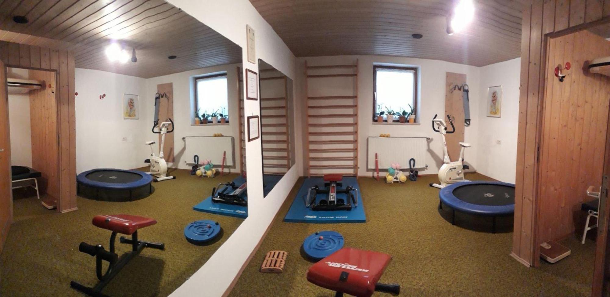 Ferienwohnung-Susanne-Im-Gaestehaus-Bergfrieden Bayersoien Esterno foto